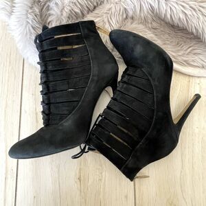 BCBG Black Heels | Women’s Size 8.5 | Classic, Chic & Sophisticated
